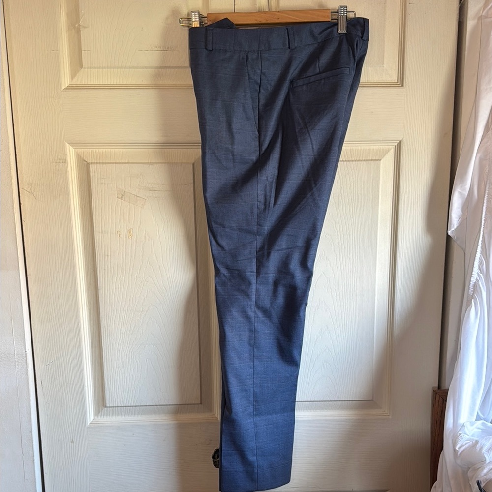 Woman’s Navy Blue Pants